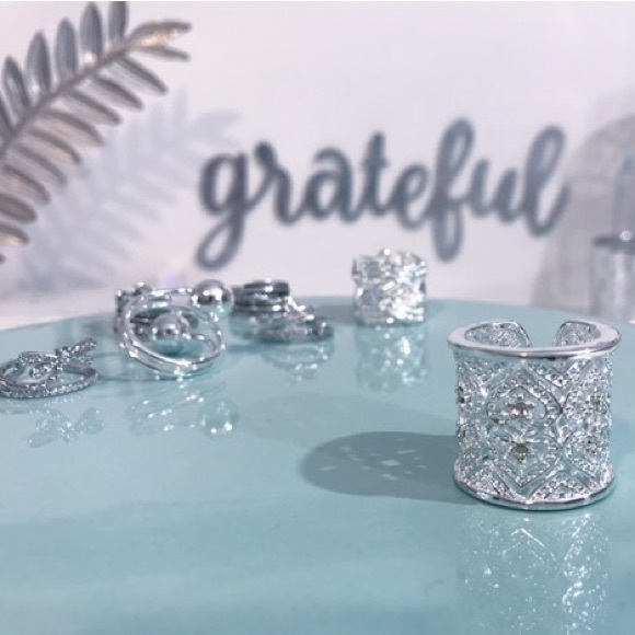 NEW!💙💎SILVER PLATED!💎💙STATEMENT CUFF RING OPEN - Picture 7 of 8